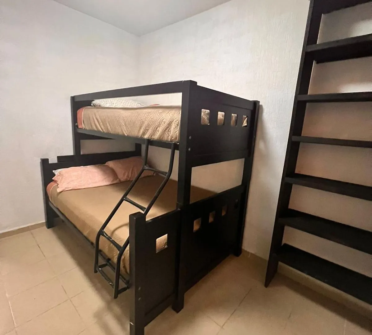 Depa Con Alberca En Privada Apartment Cancun